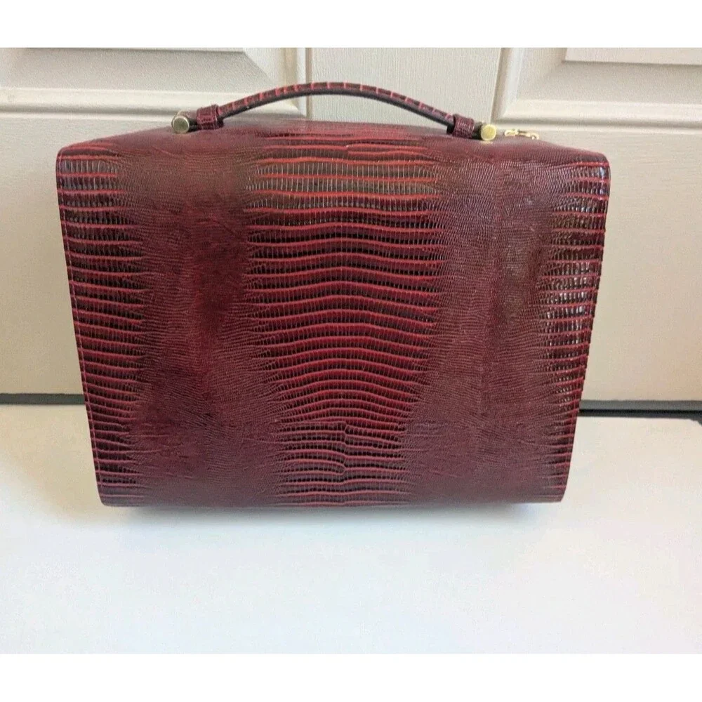 Estee Lauder Red MakeUp Tote Bag Travel Faux Alligator Skin Embrossed